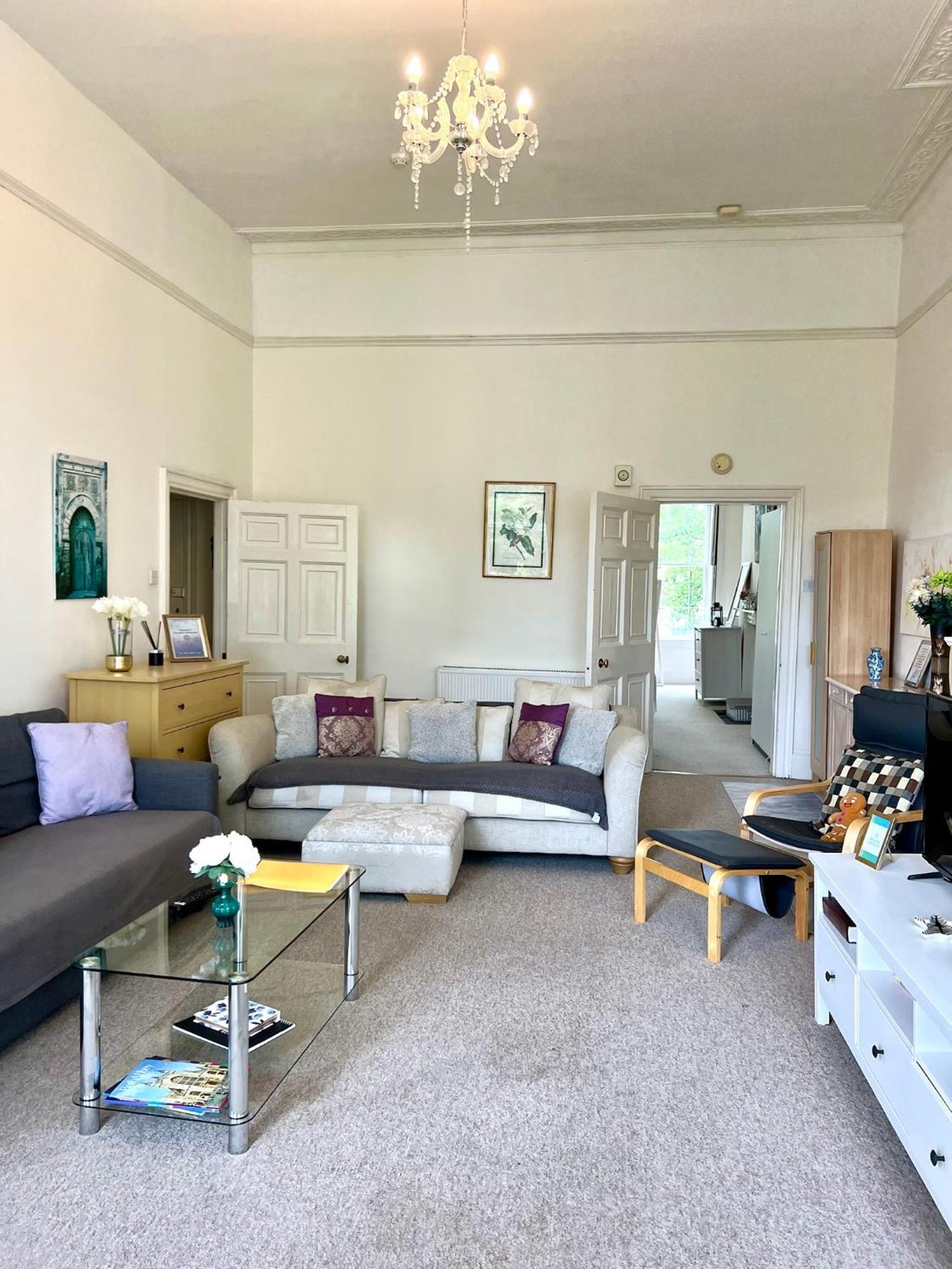 Grosvenor Apartments In Bath - Great For Families, Groups, Couples, 80 Sq M, Parking Zewnętrze zdjęcie