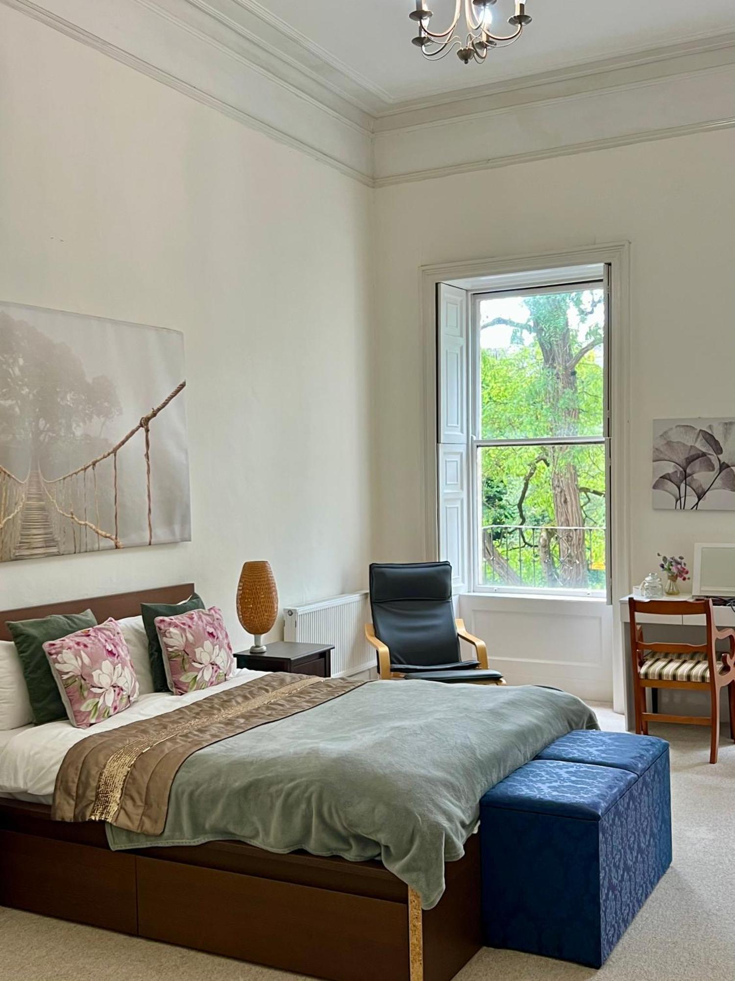 Grosvenor Apartments In Bath - Great For Families, Groups, Couples, 80 Sq M, Parking Zewnętrze zdjęcie